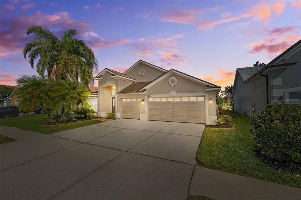 7634 NOTTINGHILL SKY DRIVE APOLLO BEACH, FL 33572