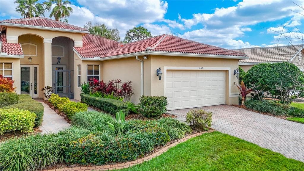16112 AMETHYST KEY DRIVE WIMAUMA, FL 33598