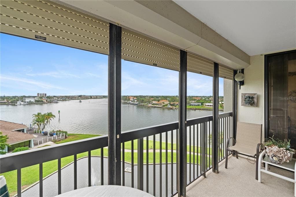 9425 BLIND PASS ROAD UNIT 507 ST PETE BEACH, FL 33706