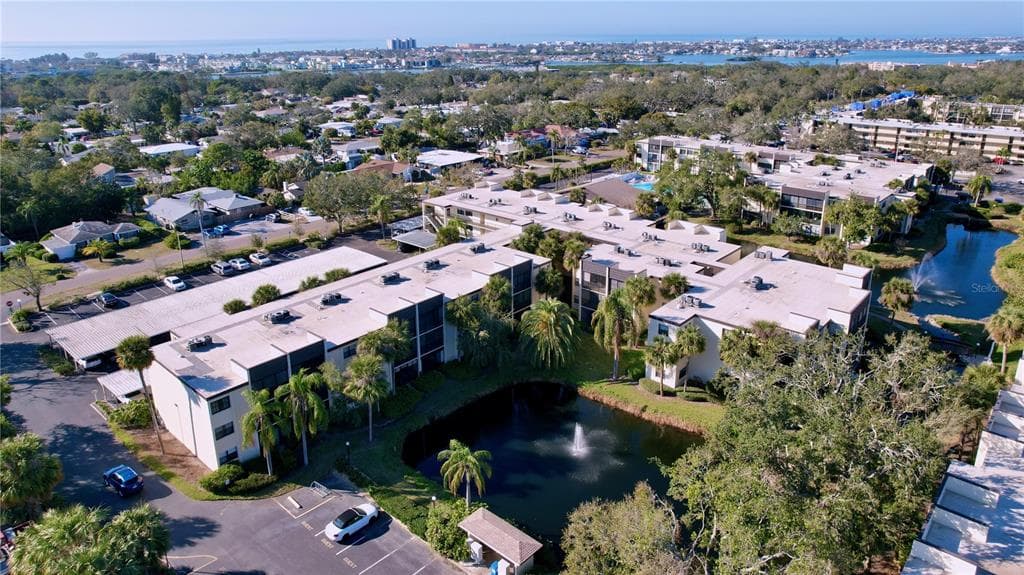 11945 143RD STREET UNIT 7122 LARGO, FL 33774