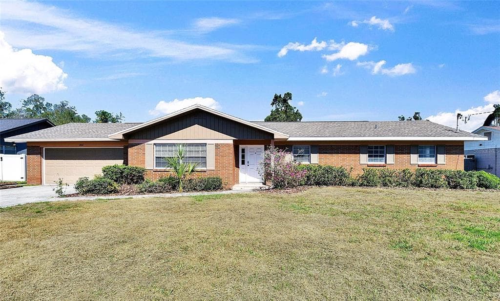 2012 CRICKET LANE VALRICO, FL 33594