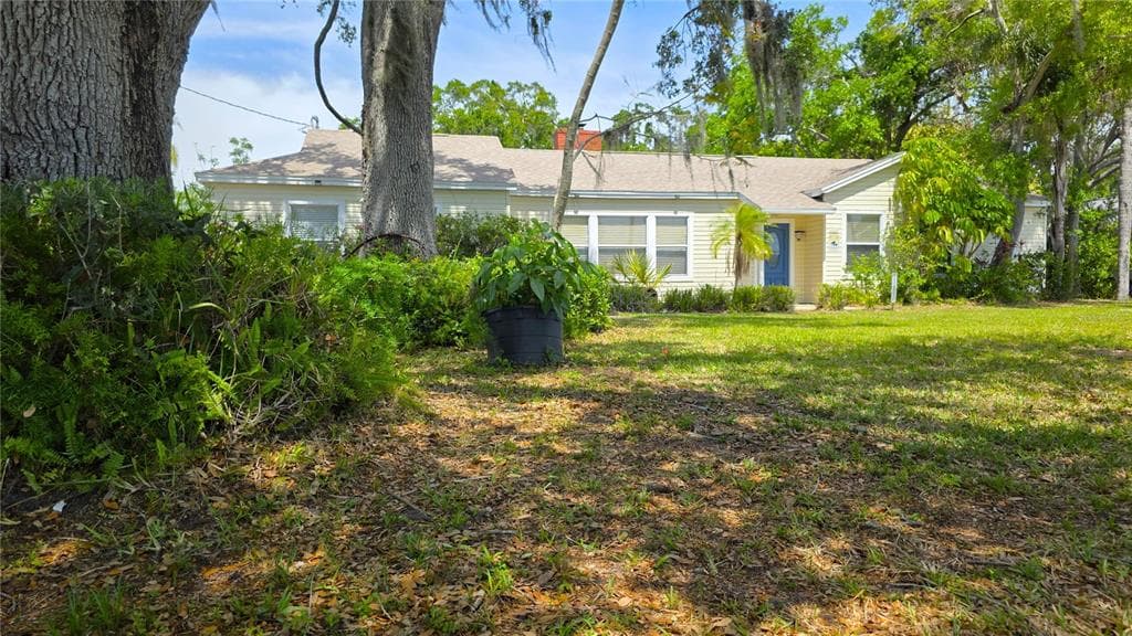 1372 PALMETTO STREET CLEARWATER, FL 33755
