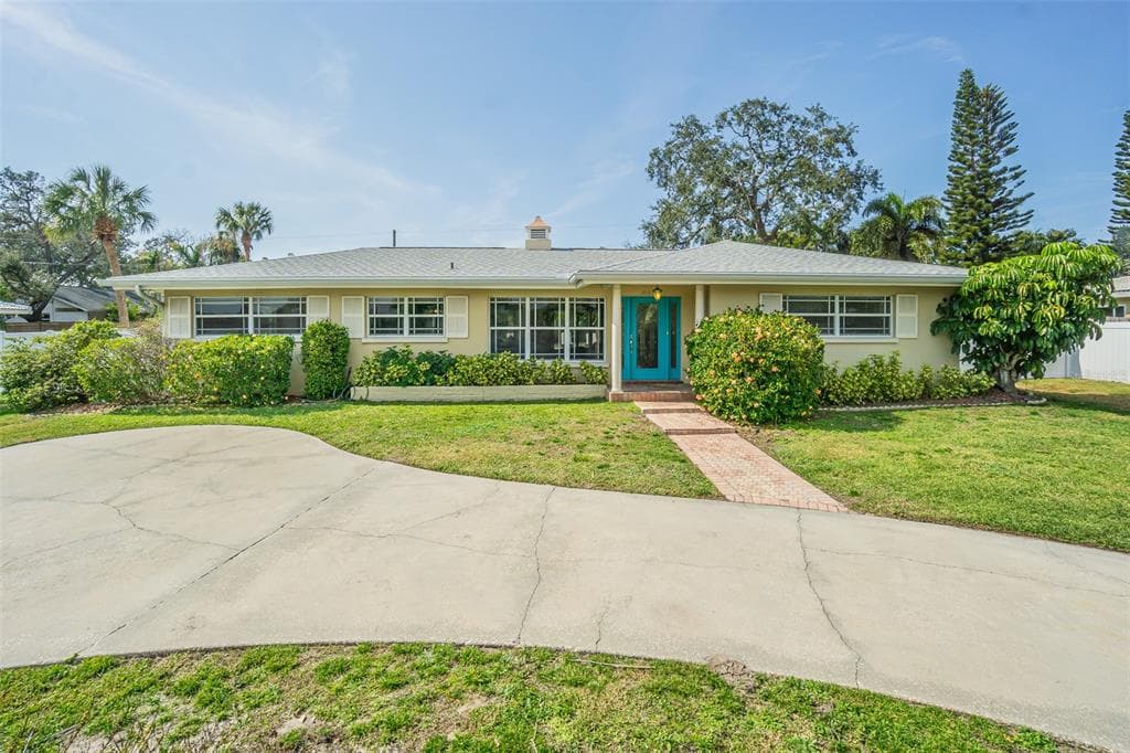 306 INDIAN ROCKS ROAD S LARGO, FL 33770