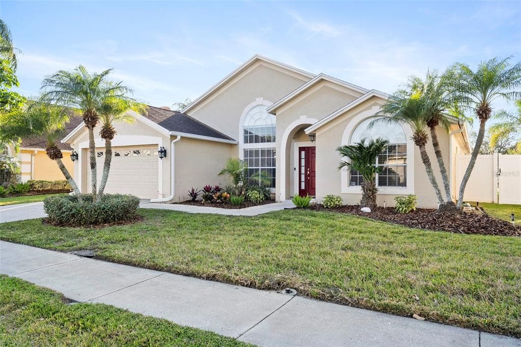 18567 KINGBIRD DRIVE LUTZ, FL 33558