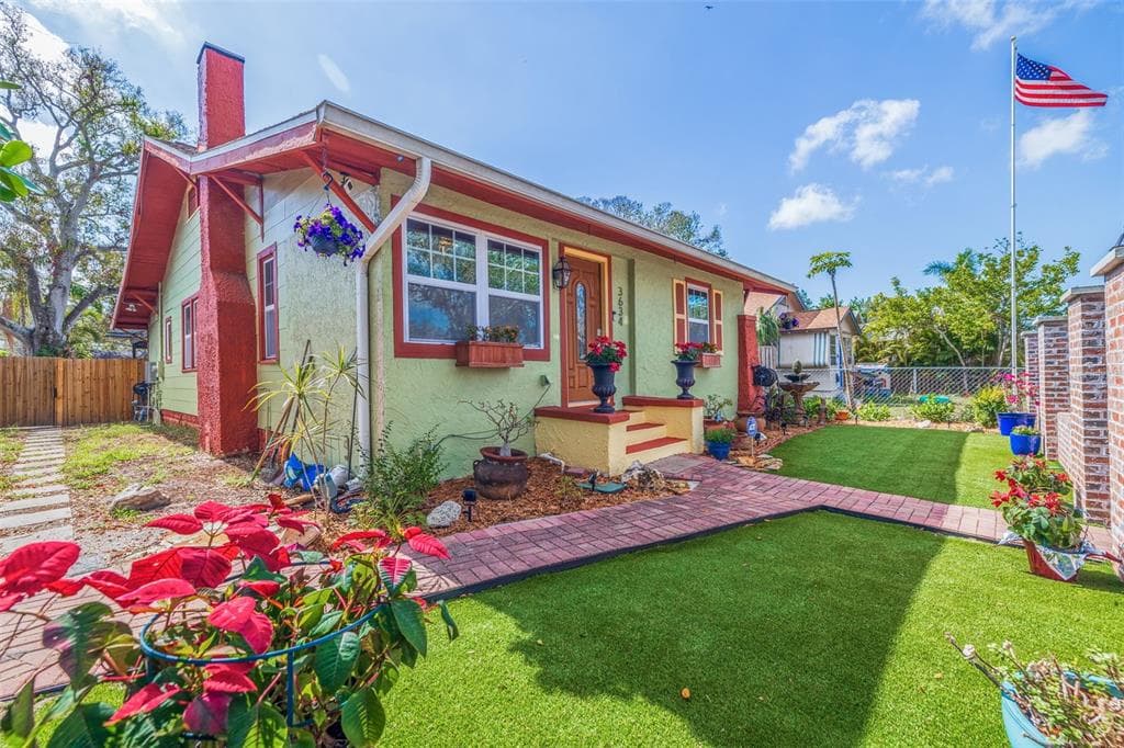 3634 4TH AVENUE N ST PETERSBURG, FL 33713