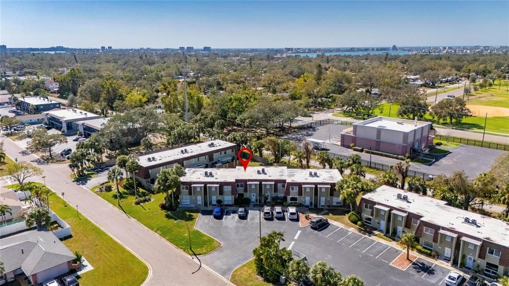 1370 70TH STREET N UNIT 2-1382 ST PETERSBURG, FL 33710