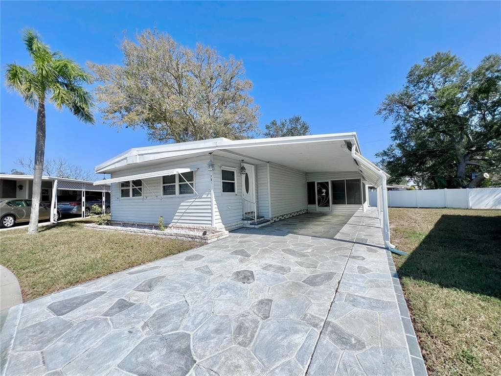 1100 BELCHER ROAD S UNIT 781 LARGO, FL 33771
