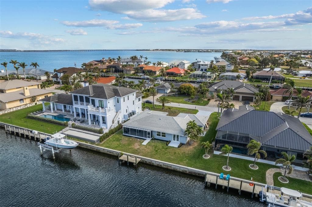 23 OCEAN DRIVE PUNTA GORDA, FL 33950