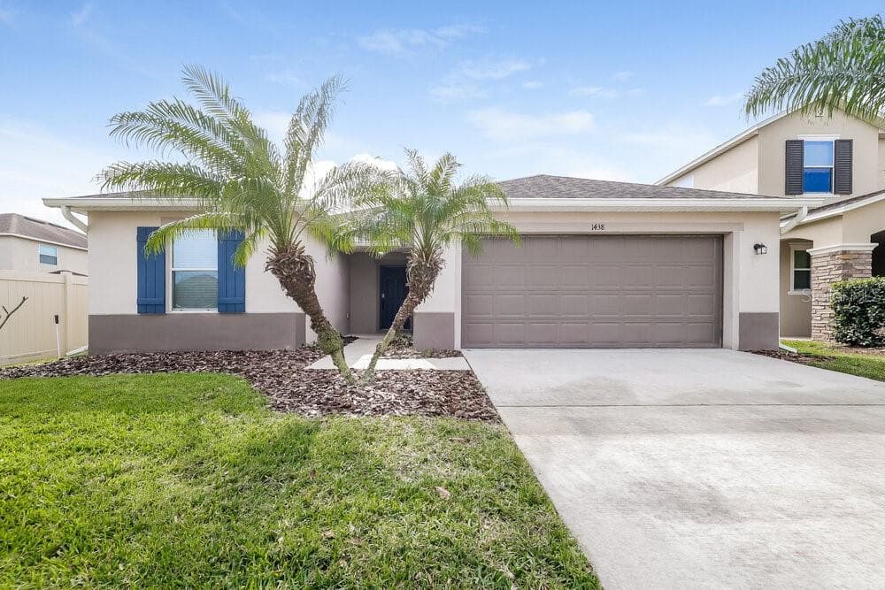 1438 SAWGRASS POINTE DRIVE ORLANDO, FL 32824