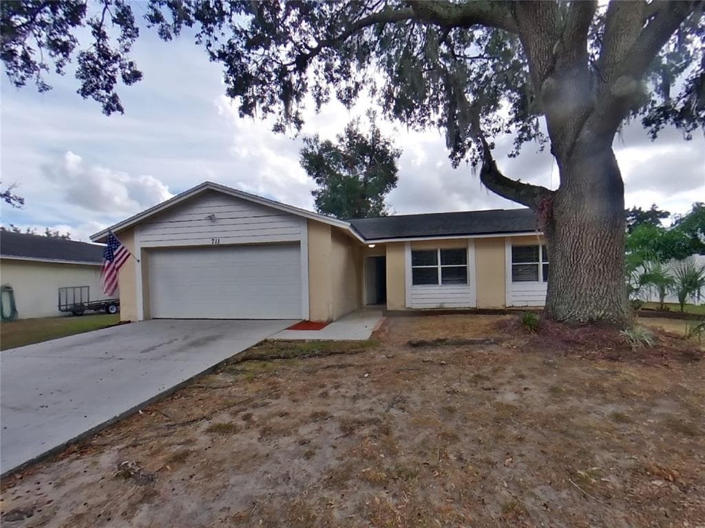 711 CLIMATE DRIVE BRANDON, FL 33511