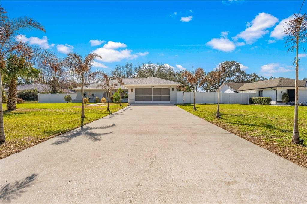 10256 HOOVER STREET SPRING HILL, FL 34608