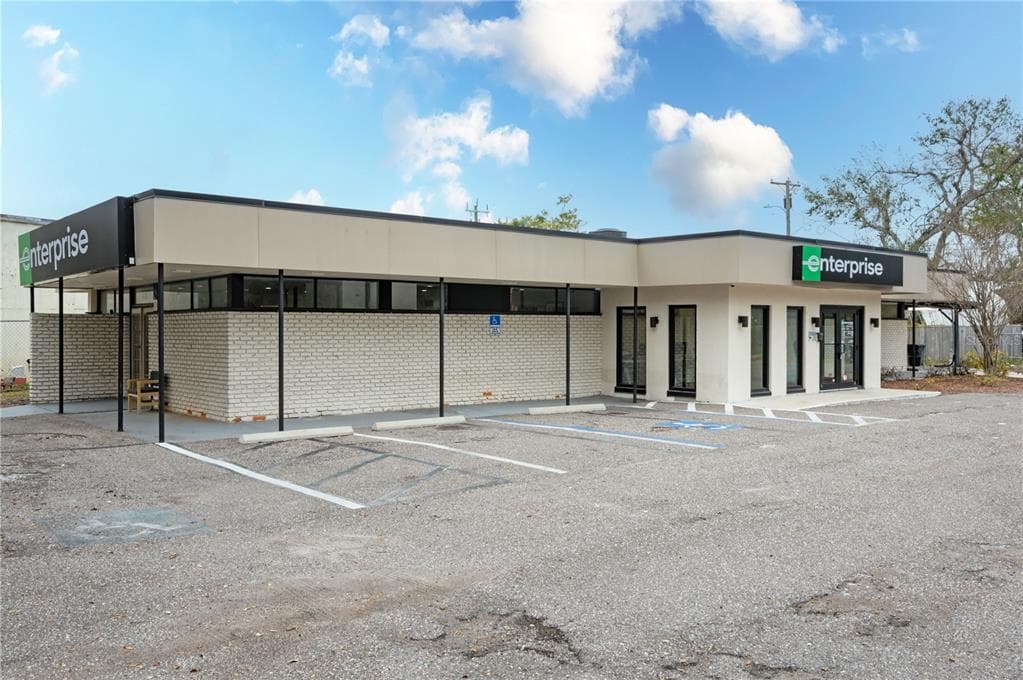 313 18TH AVENUE S ST PETERSBURG, FL 33705