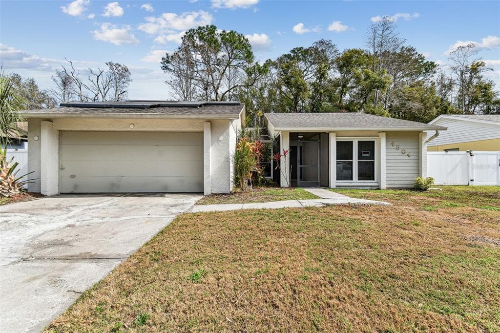 4504 GRAINARY AVENUE TAMPA, FL 33624