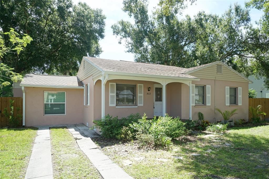 3612 W TAMPA CIRCLE