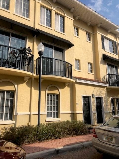 108 BEACH HAVEN LANE UNIT 108 TAMPA, FL 33609
