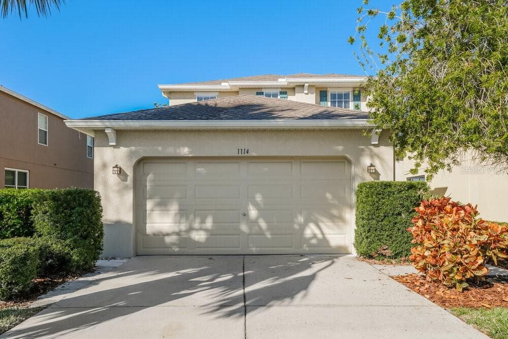 1114 BEECH GROVE PLACE RUSKIN, FL 33570