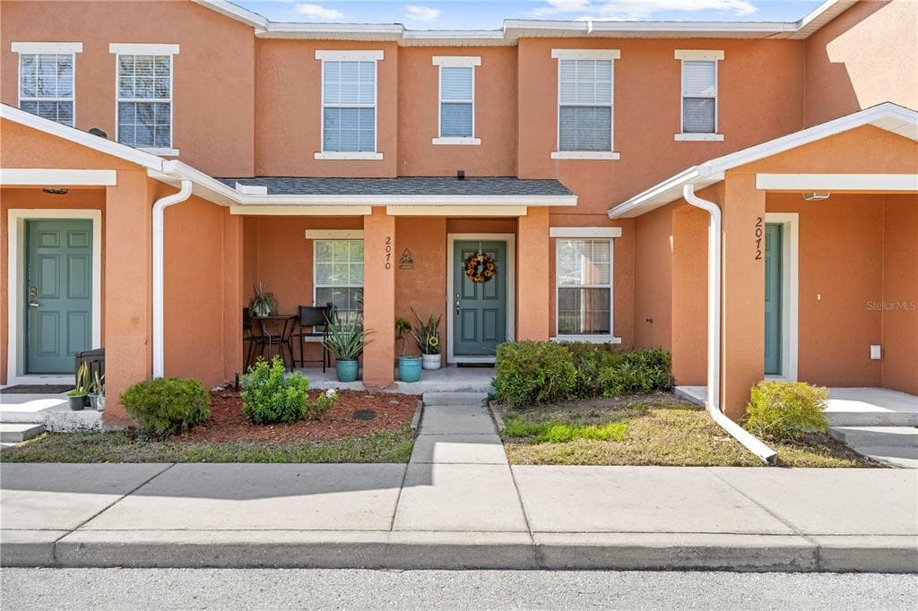 2070 SUN DOWN DRIVE CLEARWATER, FL 33763