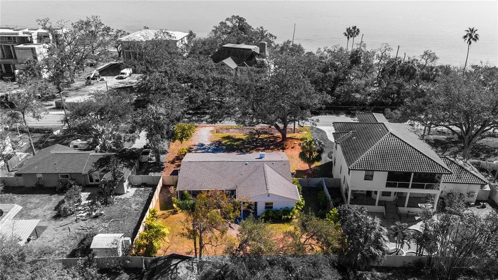 6225 BAYSHORE BOULEVARD TAMPA, FL 33611
