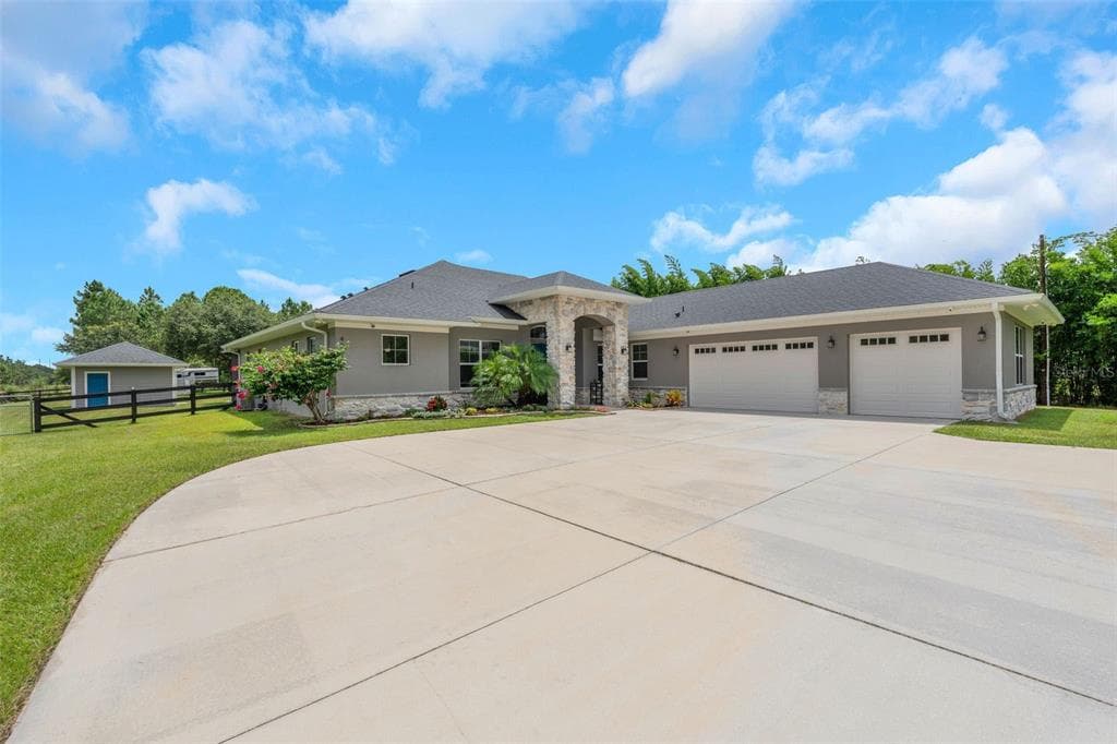 4001 ARCHER AVENUE ORLANDO, FL 32833