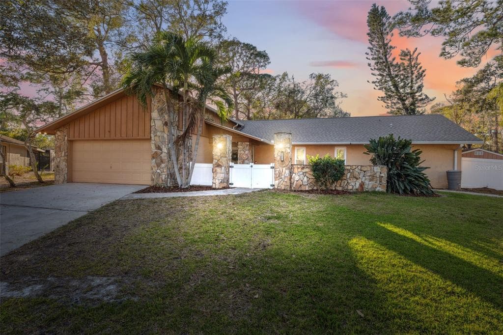 3092 OSPREY LANE CLEARWATER, FL 33762