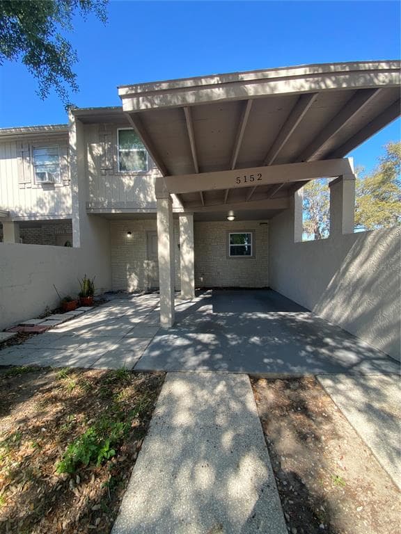 5152 TENNIS COURT CIRCLE UNIT 59 TAMPA, FL 33617