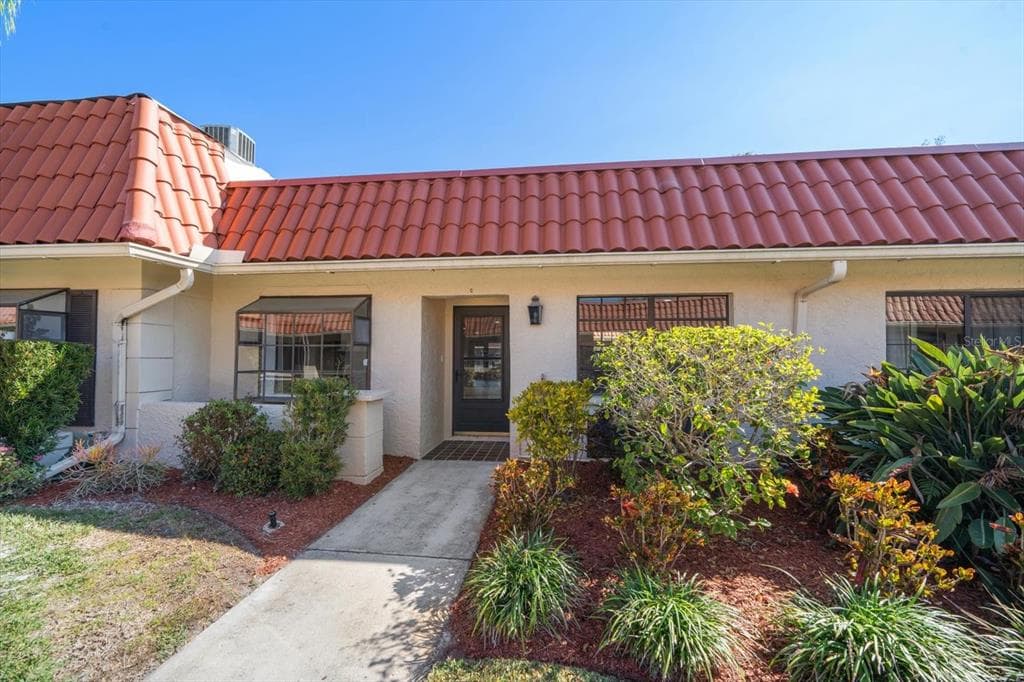19029 US HIGHWAY 19 N UNIT 19C CLEARWATER, FL 33764