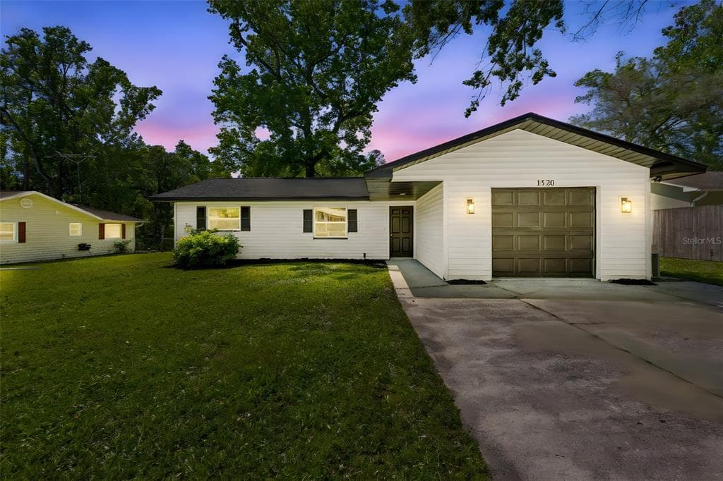 1520 ARNOLD AVENUE BROOKSVILLE, FL 34601