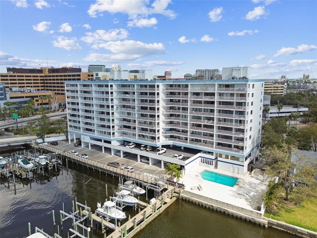 2 ADALIA AVENUE UNIT 602 TAMPA, FL 33606