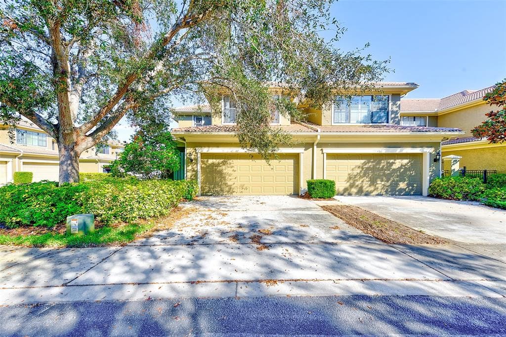 12607 SAN BLAS LOOP LARGO, FL 33774