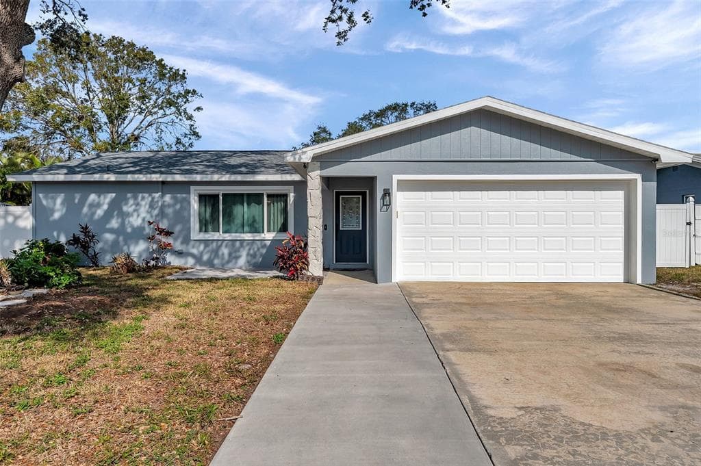 9394 117TH AVENUE LARGO, FL 33773