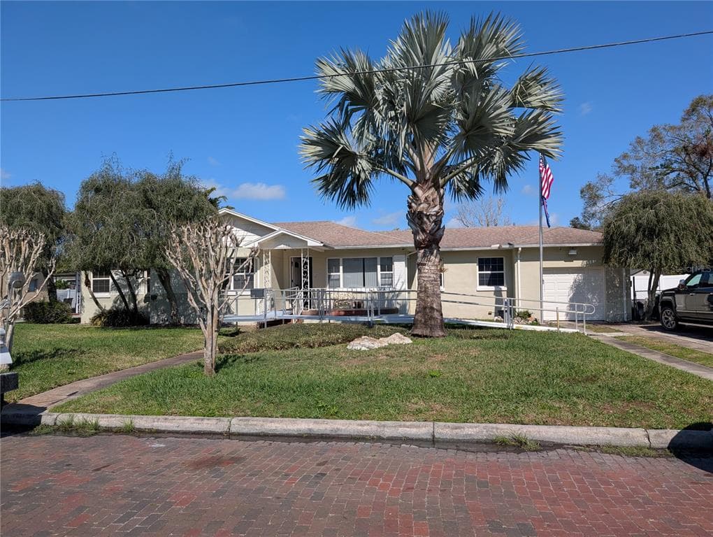 903 W PLYMOUTH STREET TAMPA, FL 33603