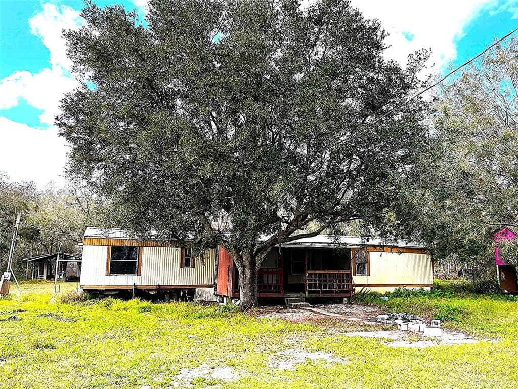 6809 MUSCADINE LANE PLANT CITY, FL 33565
