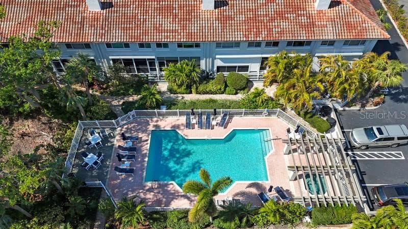 903 PINELLAS BAYWAY S UNIT 307 TIERRA VERDE, FL 33715