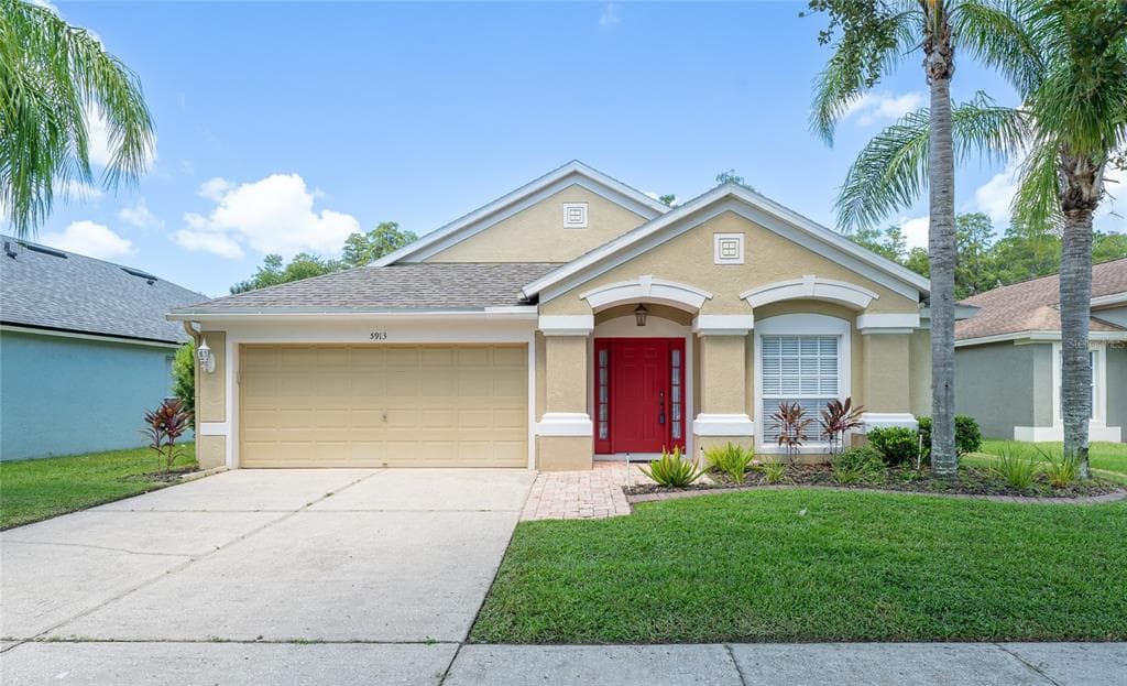 5913 LAWRIN COURT WESLEY CHAPEL, FL 33544
