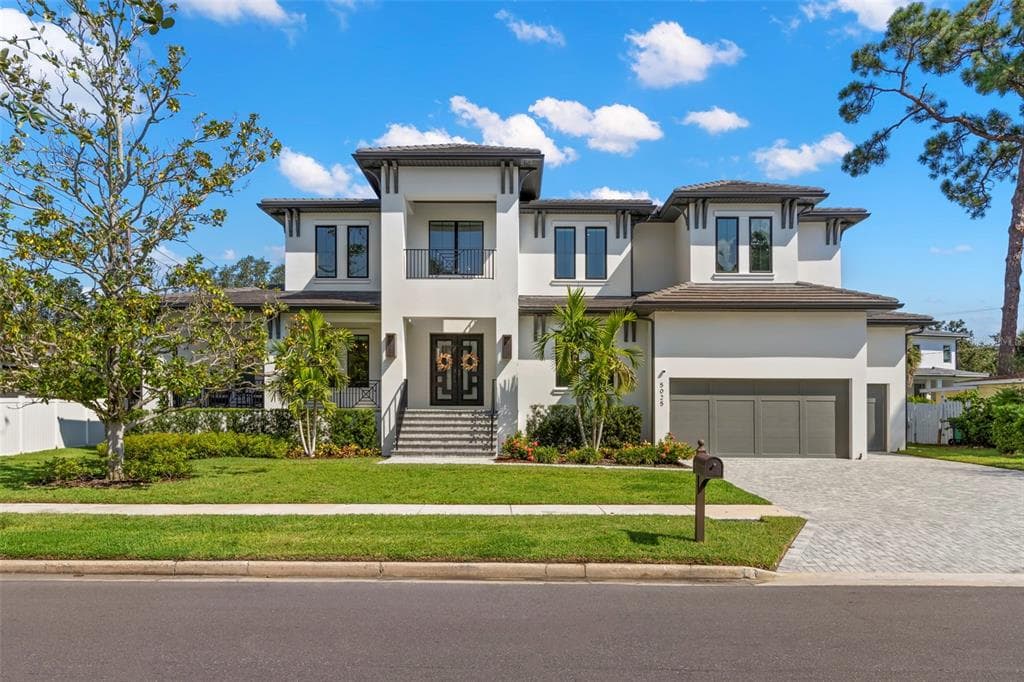5025 W DANTE AVENUE TAMPA, FL 33629