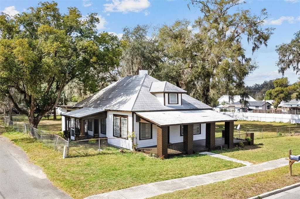 14329 14TH STREET DADE CITY, FL 33523