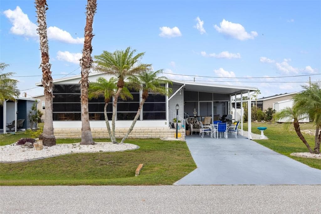 14378 WEEKSONIA AVENUE PORT CHARLOTTE, FL 33953