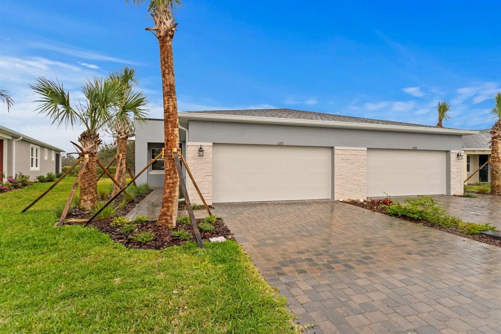 6212 TIMBERDALE AVENUE WESLEY CHAPEL, FL 33545