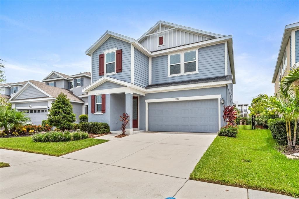5526 SILVER SUN DRIVE APOLLO BEACH, FL 33572