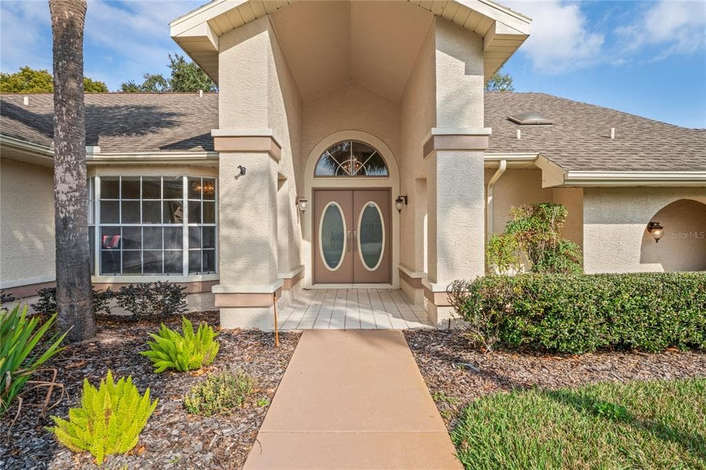 9405 ASHLEY DRIVE WEEKI WACHEE, FL 34613