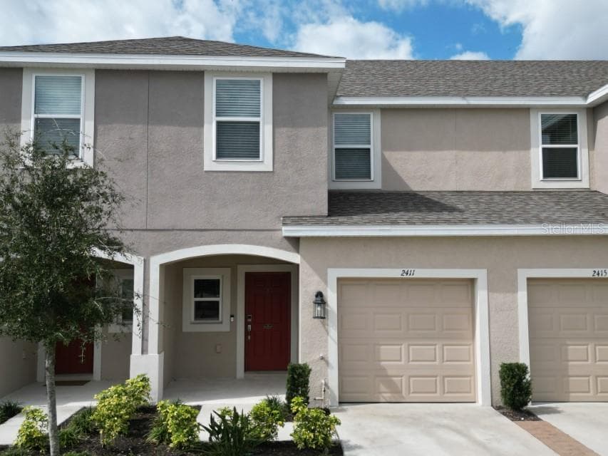 2411 PARAVANE WAY WESLEY CHAPEL, FL 33543