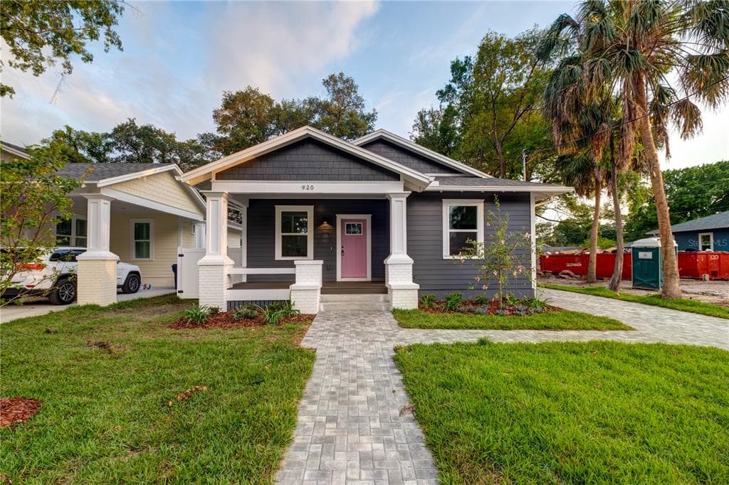 902 W FRIBLEY STREET TAMPA, FL 33603