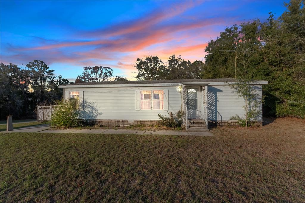 10363 E HIGHWAY 25 BELLEVIEW, FL 34420