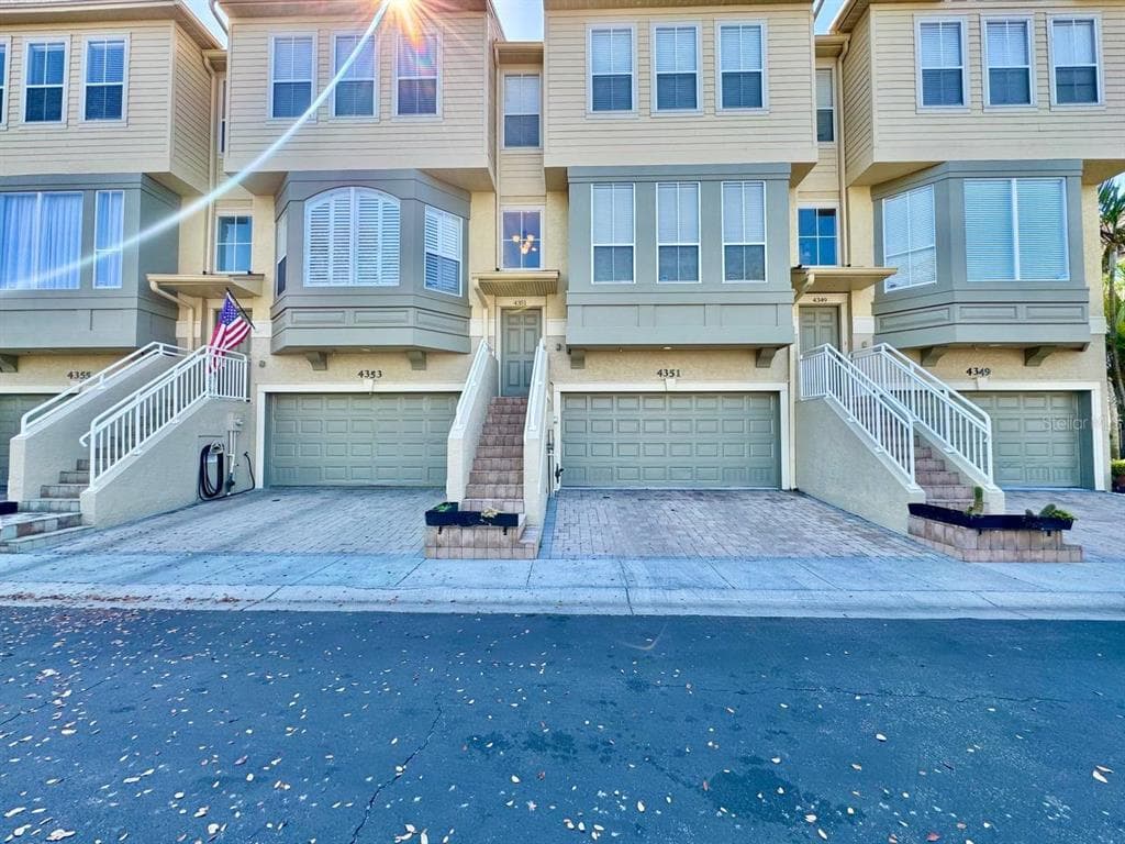 4351 SPINNAKER COVE LANE TAMPA, FL 33615