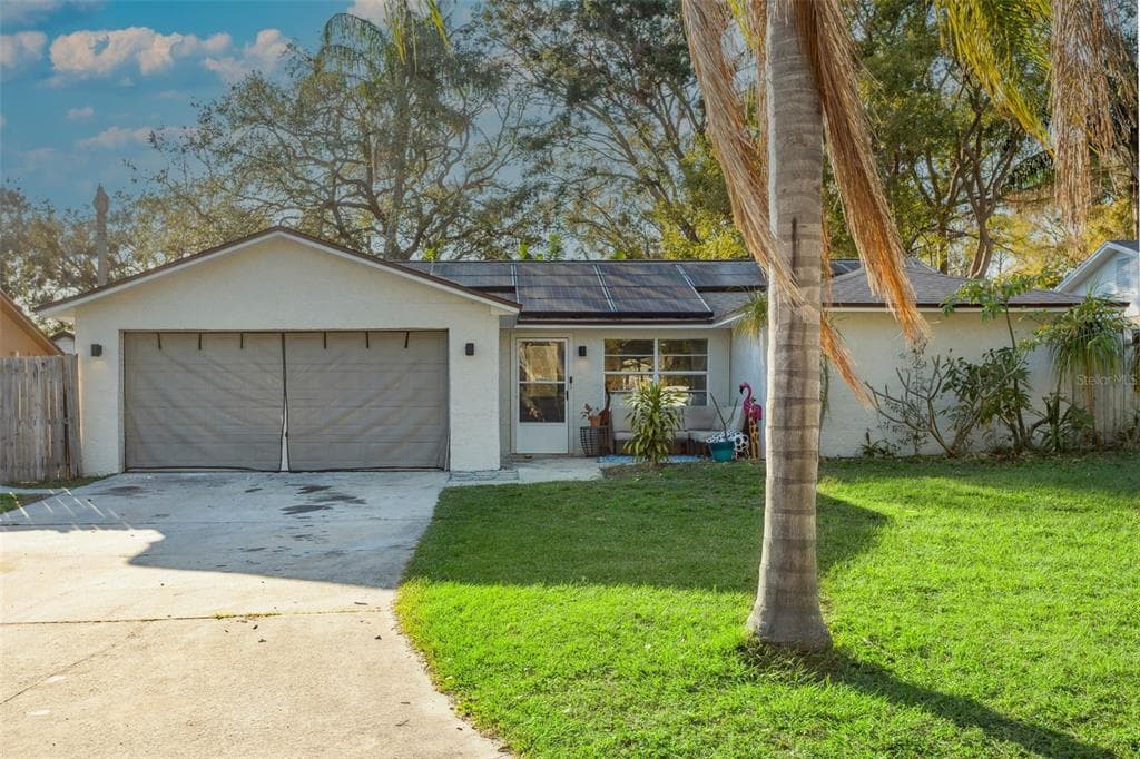 2195 GLEN DRIVE SAFETY HARBOR, FL 34695