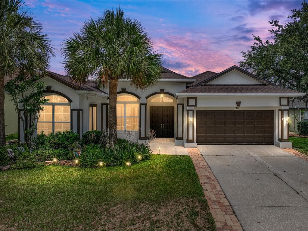 12333 WOODLANDS CIRCLE DADE CITY, FL 33525