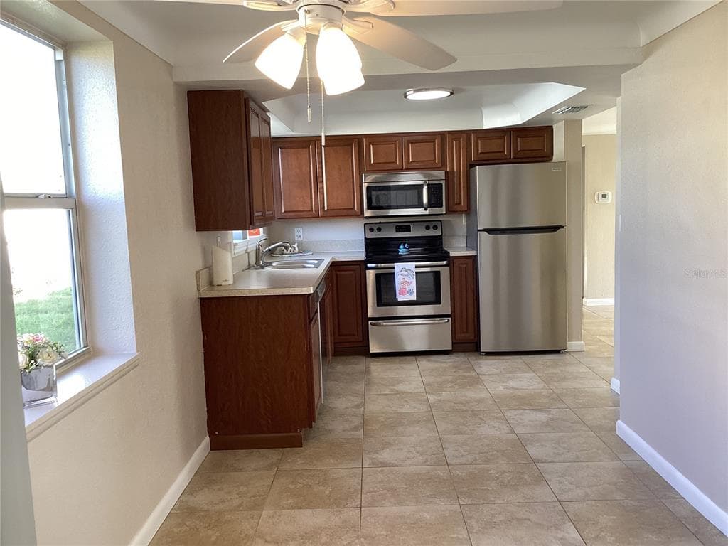 1290 DRURY LANE ENGLEWOOD, FL 34224
