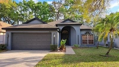 4620 WHISPERING WIND AVENUE TAMPA, FL 33614