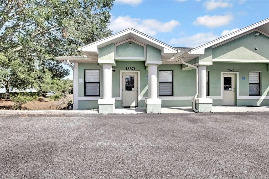 13571 LINDEN DRIVE SPRING HILL, FL 34609