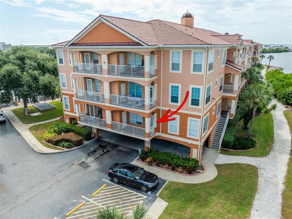 5000 CULBREATH KEY WAY UNIT 9-102 TAMPA, FL 33611